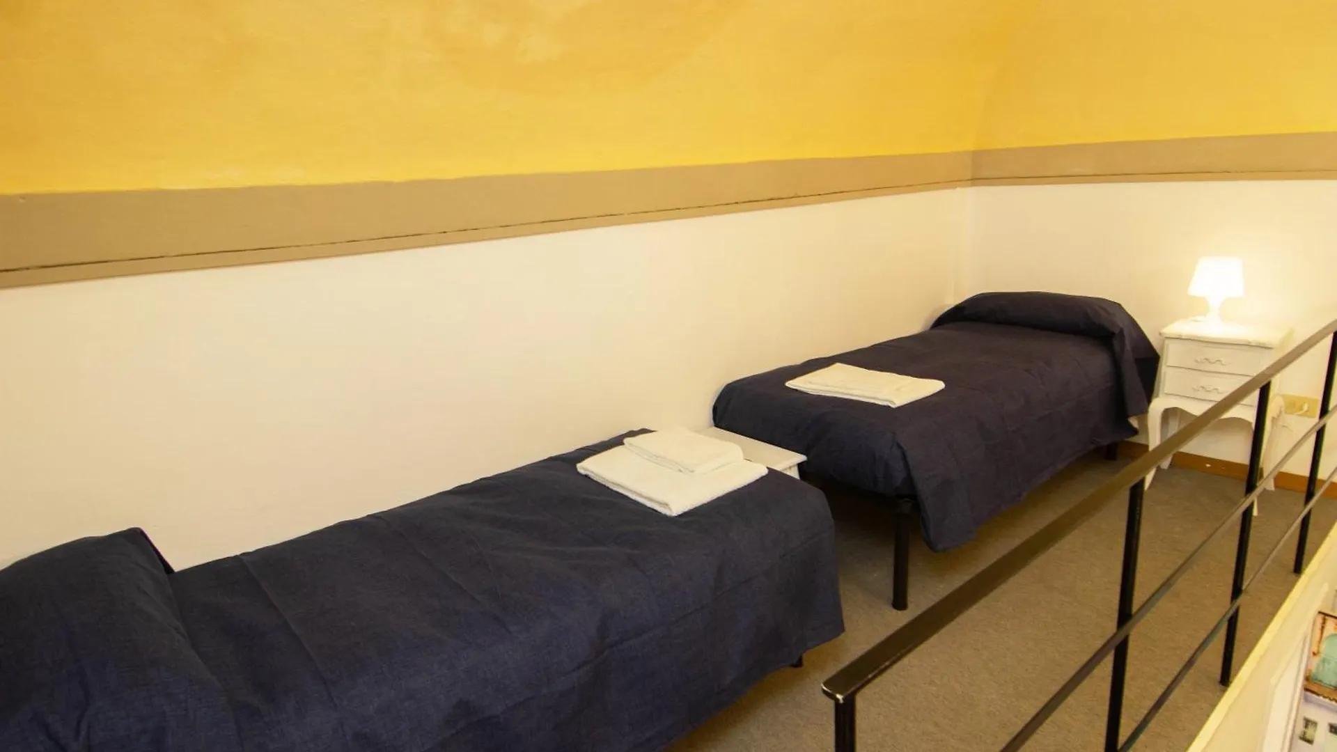 Apartman Nel Cuore Di PisaMonolocale In Palazzo Storico.