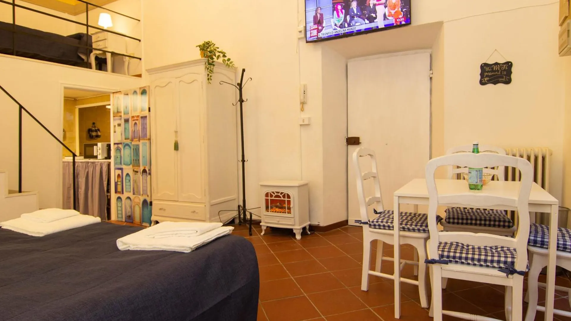 Apartman Nel Cuore Di PisaMonolocale In Palazzo Storico.