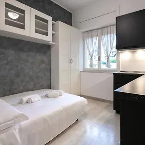  Appartamento Luna Homes - In Corso Sempione Italia